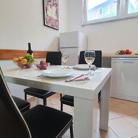 אופטיה Apartments Anamarija מראה חיצוני תמונה